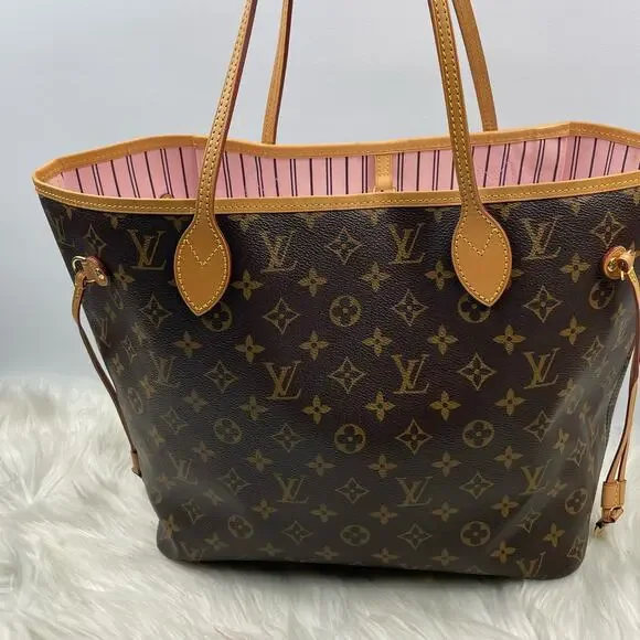 💎✨DISCONTINUED INTERIOR✨💎 Neverfull MM Monogram Canvas Tote Bag - Picture 4 of 9